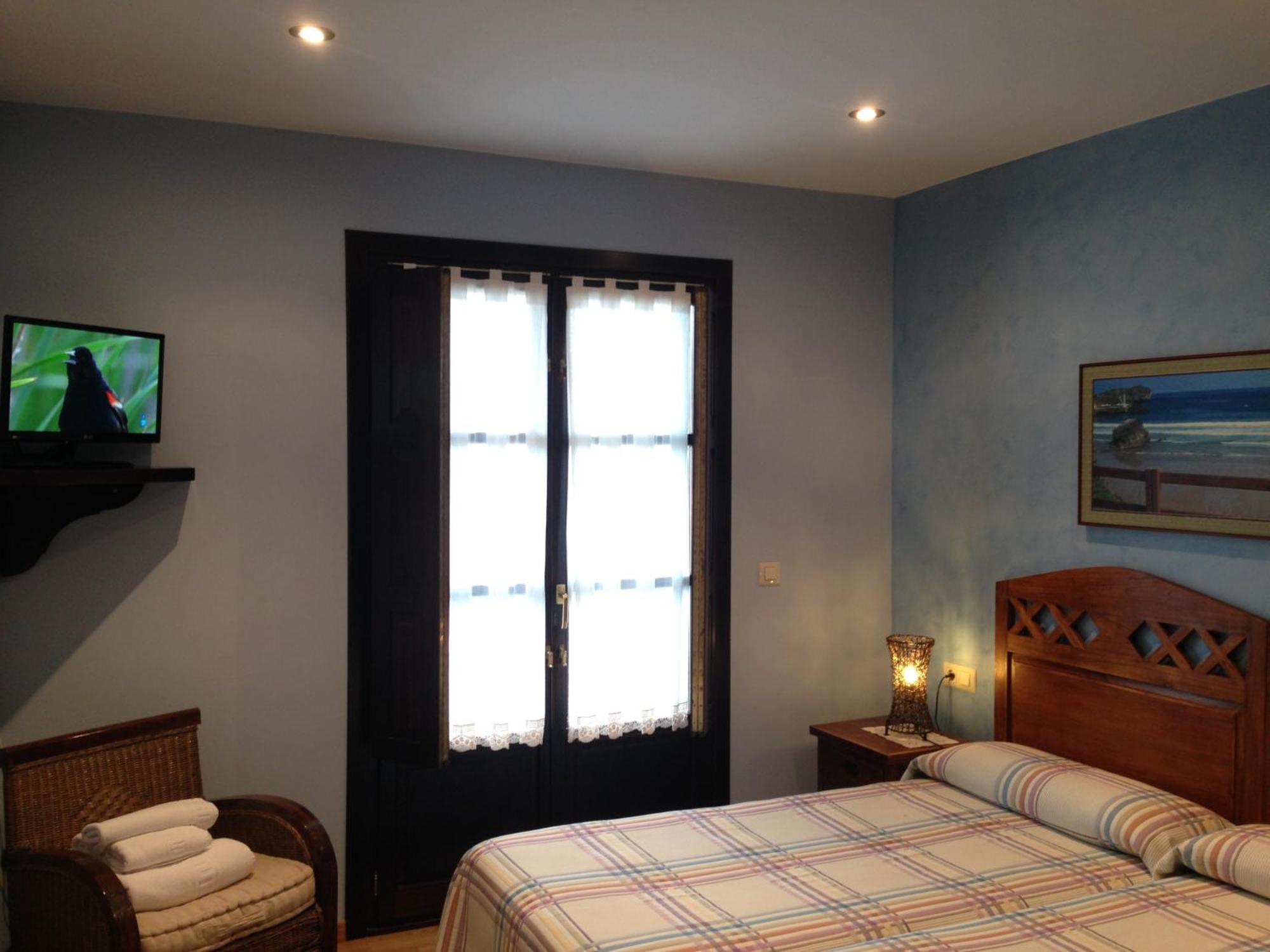 Hotel Rural El Texeu Parres de Llanes Zimmer foto